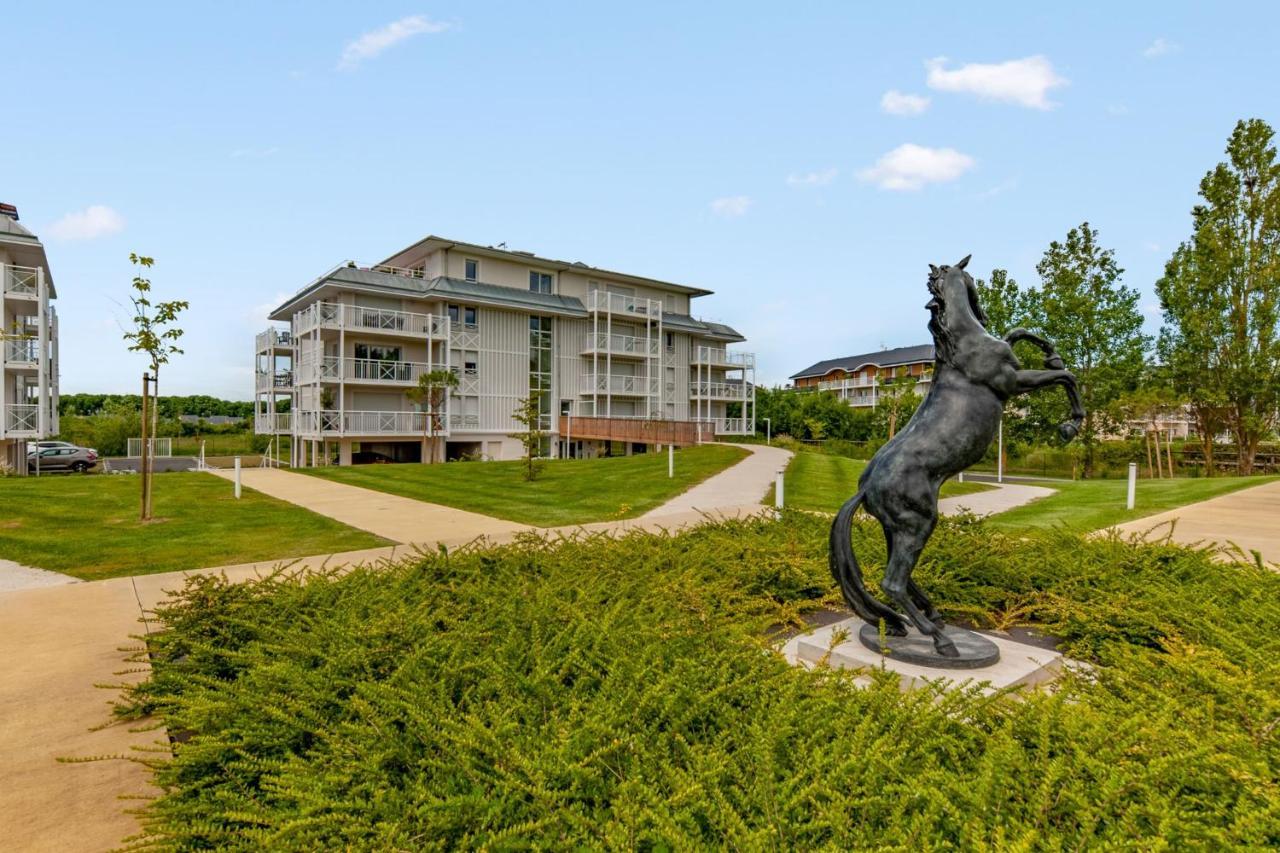 Appartement Conquistar - Welkeys Cabourg Kültér fotó